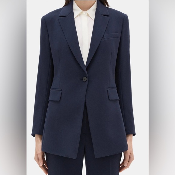 Navy Theory - Single-Breasted Blazer in Crepe - Picture 1 of 3